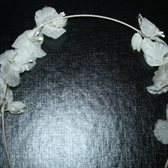 JENNIFER BEHR FOR J.CREW FORGET-ME-NOT CIRCLET IVO - Picture 7 of 8